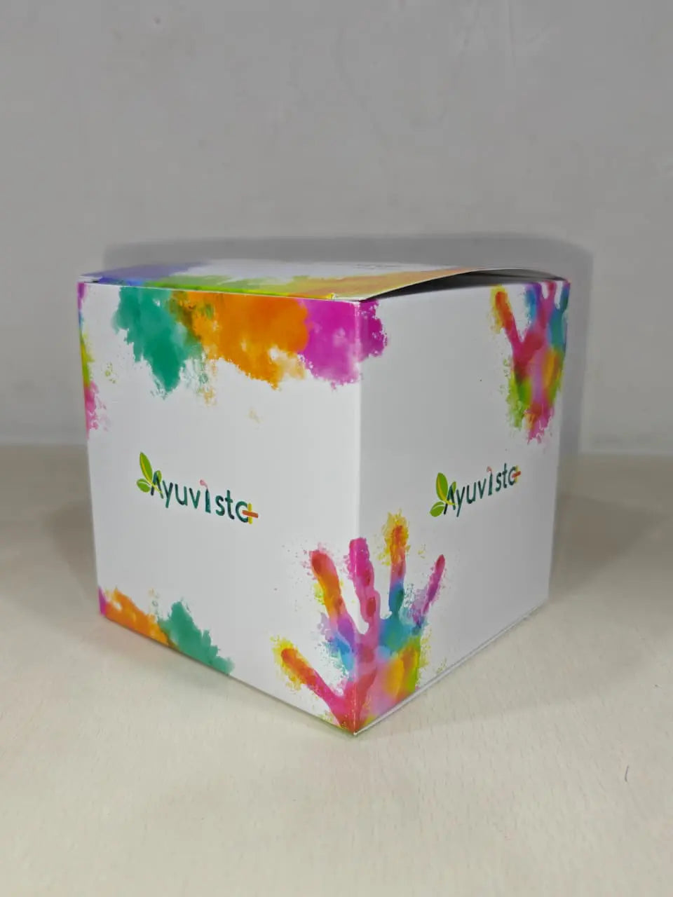 Colorful box with 'Ayuvista'